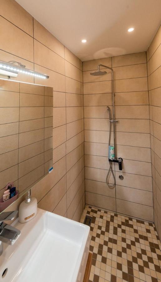 Apartmani Jovcic เลสโควัซ ภายนอก รูปภาพ
