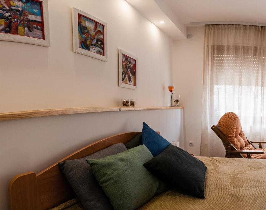 Apartmani Jovcic เลสโควัซ ภายนอก รูปภาพ